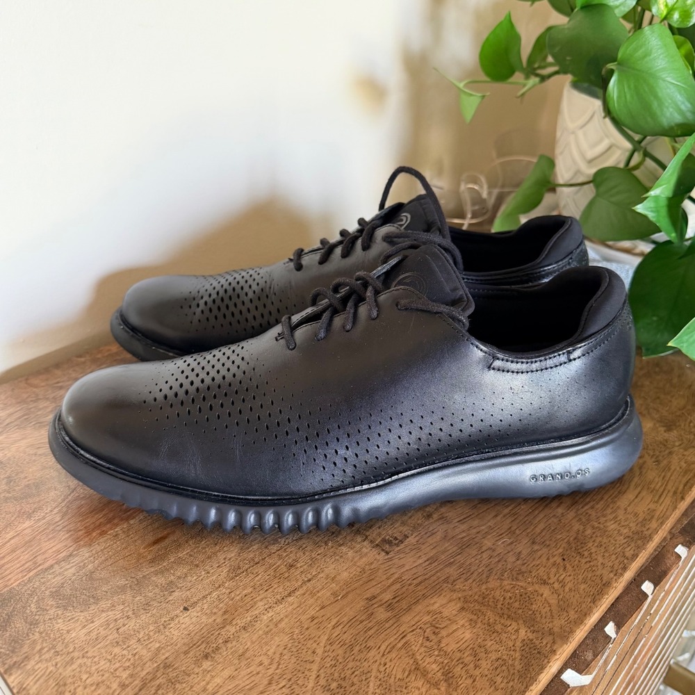 Cole Haan 2.Zerogrand Laser Wingtip Oxfords Mens 11M Black Leather Dress Sneaker